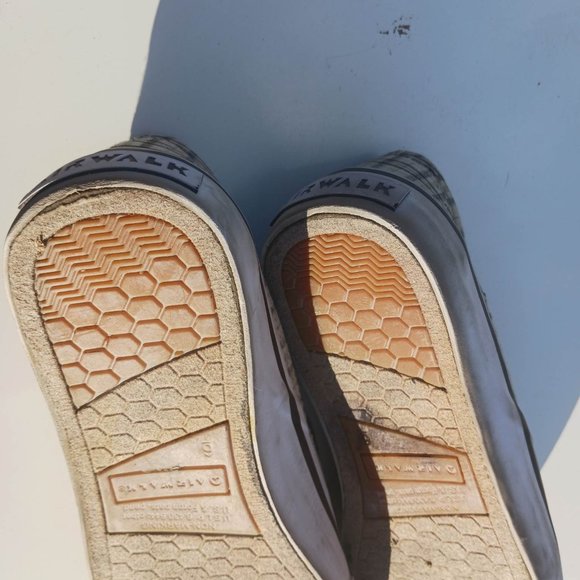 Airwalk Size 6 Brown Black Checkered Kid's Sneaker Shoes - Picture 9 of 10